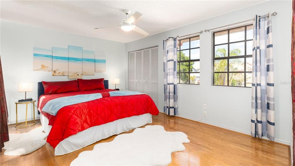 10438 SAINT TROPEZ PLACE photo 20