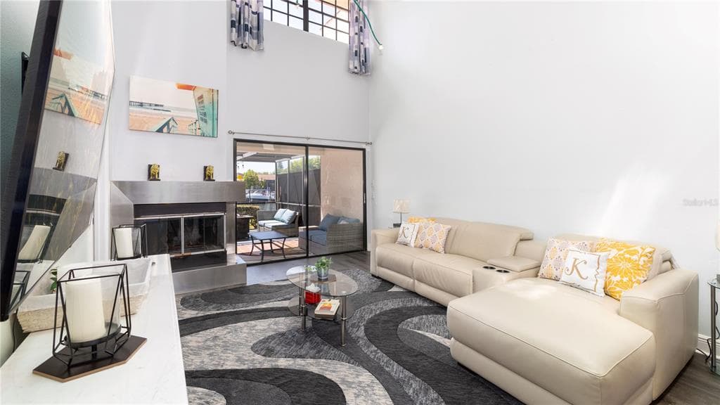 10438 SAINT TROPEZ PLACE photo 10