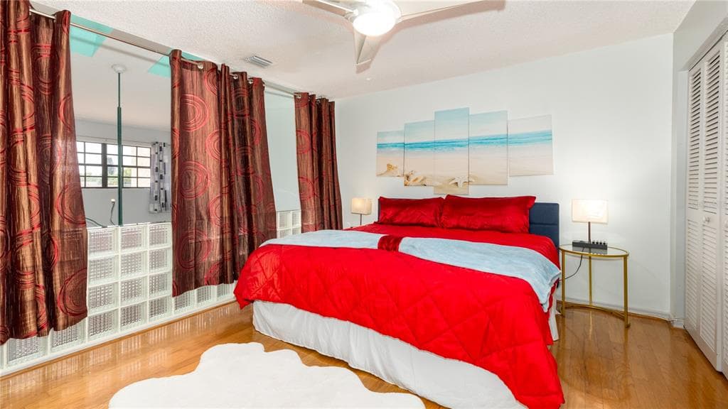10438 SAINT TROPEZ PLACE photo 21