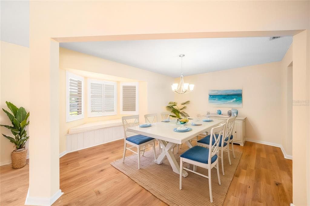 3162 E VILLAGE DRIVE photo 10