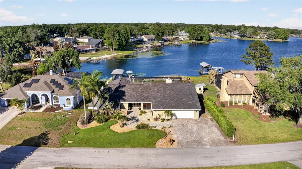 3026 LAKE PADGETT DRIVE 5