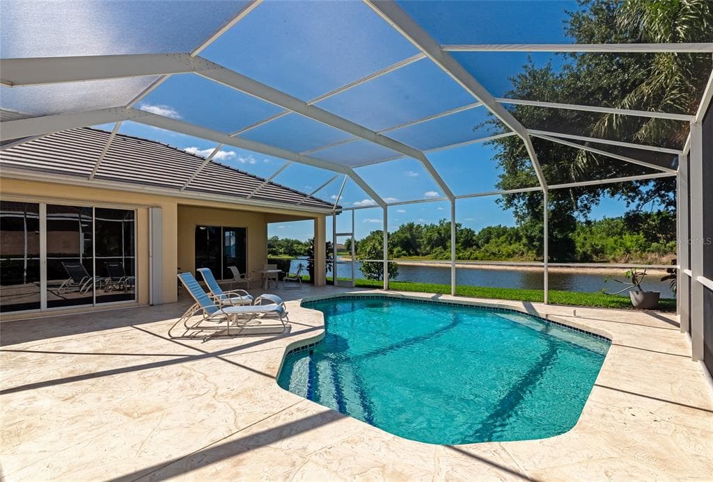 4956 BRIDGEHAMPTON BOULEVARD photo 24