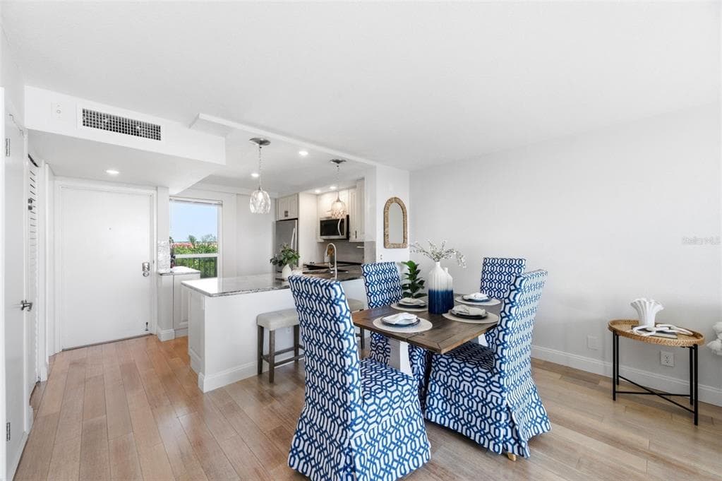 2616 COVE CAY DRIVE 602 photo 12