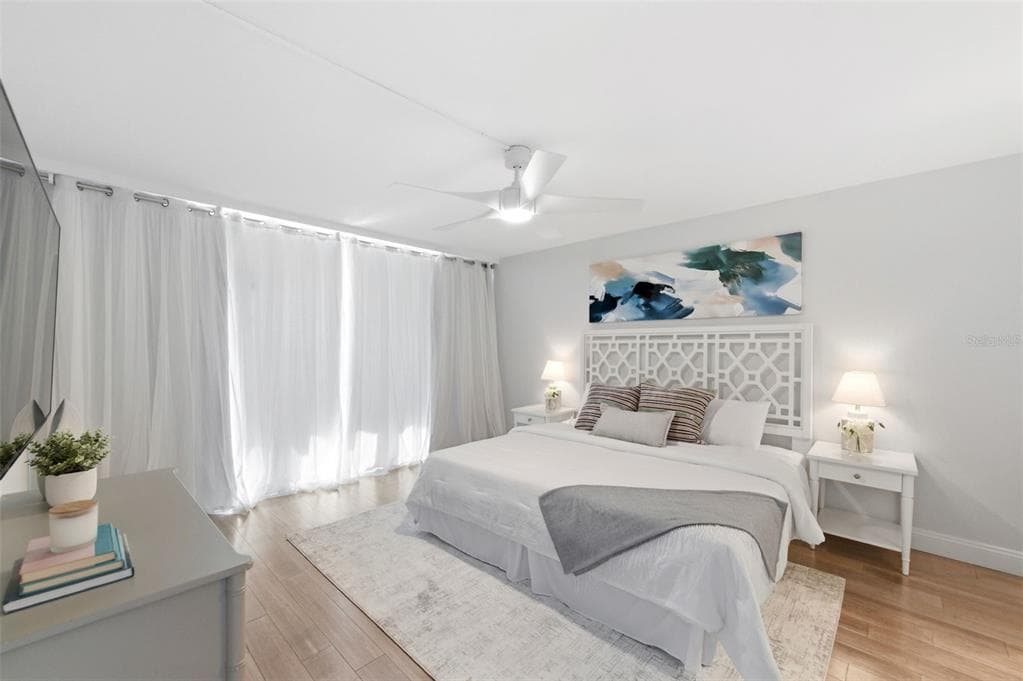 2616 COVE CAY DRIVE 602 photo 25
