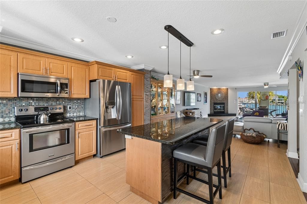 152 117TH AVENUE 2 photo 13