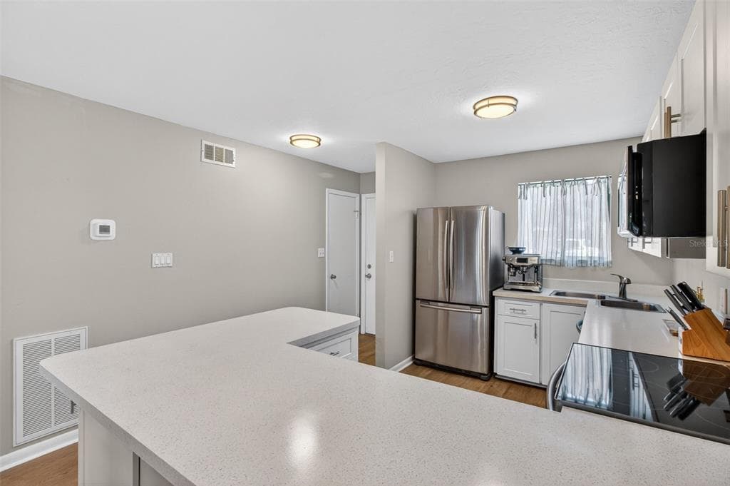 6033 34TH STREET W 145 photo 6
