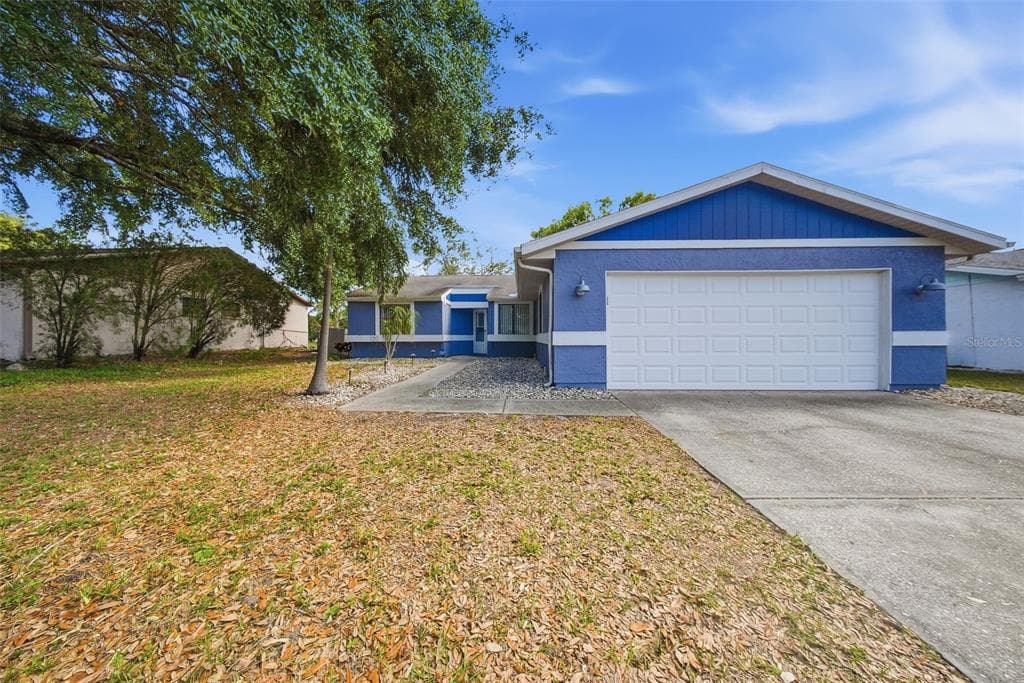7850 ROYAL STEWART DRIVE 3