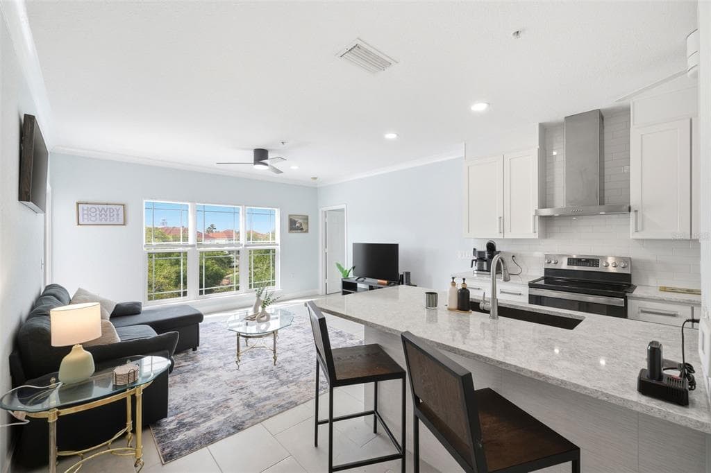 210 3RD STREET W 8305 photo 10