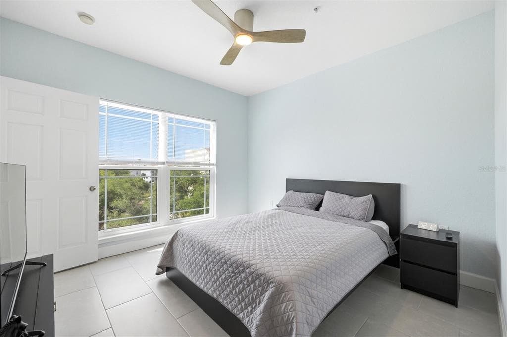 210 3RD STREET W 8305 photo 21
