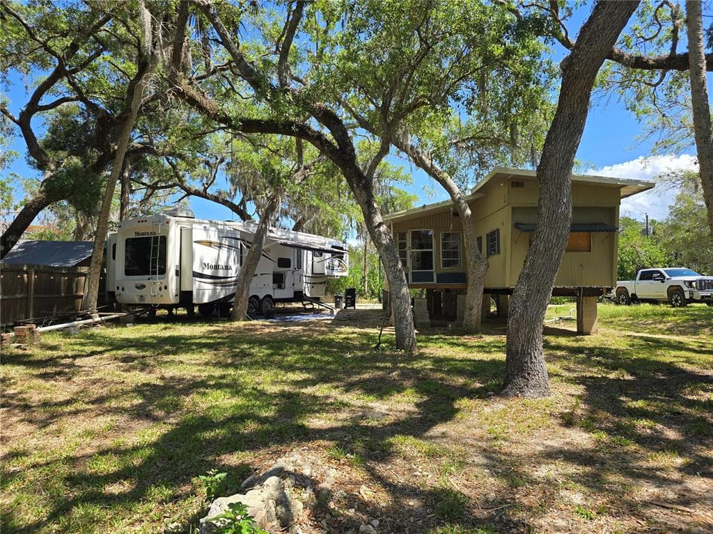 14272 W SUTTON COURT photo 5