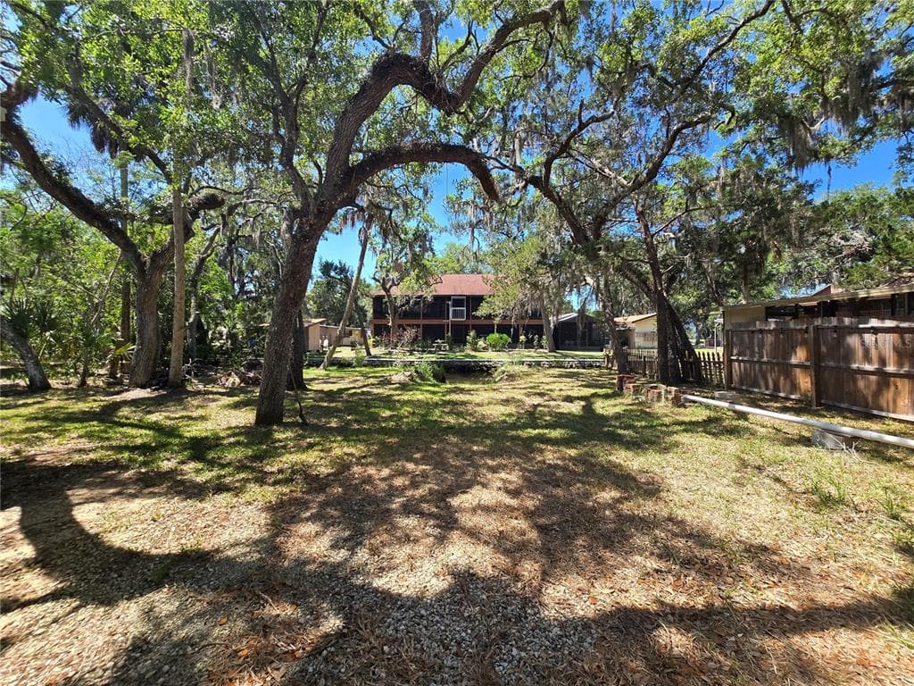 14272 W SUTTON COURT photo 20