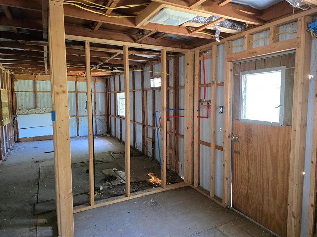 14272 W SUTTON COURT photo 8