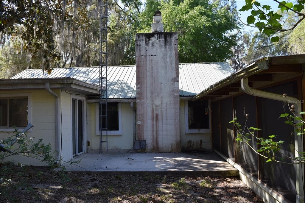 121 AWEEMA WAY photo 19