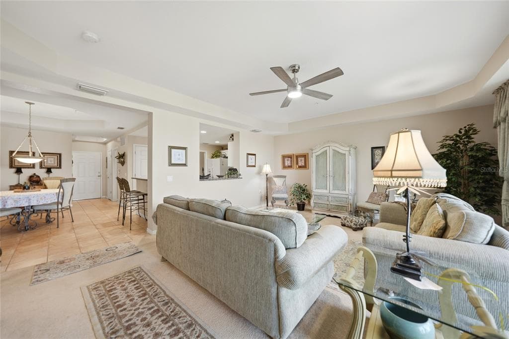 255 W END DRIVE 3306 photo 15