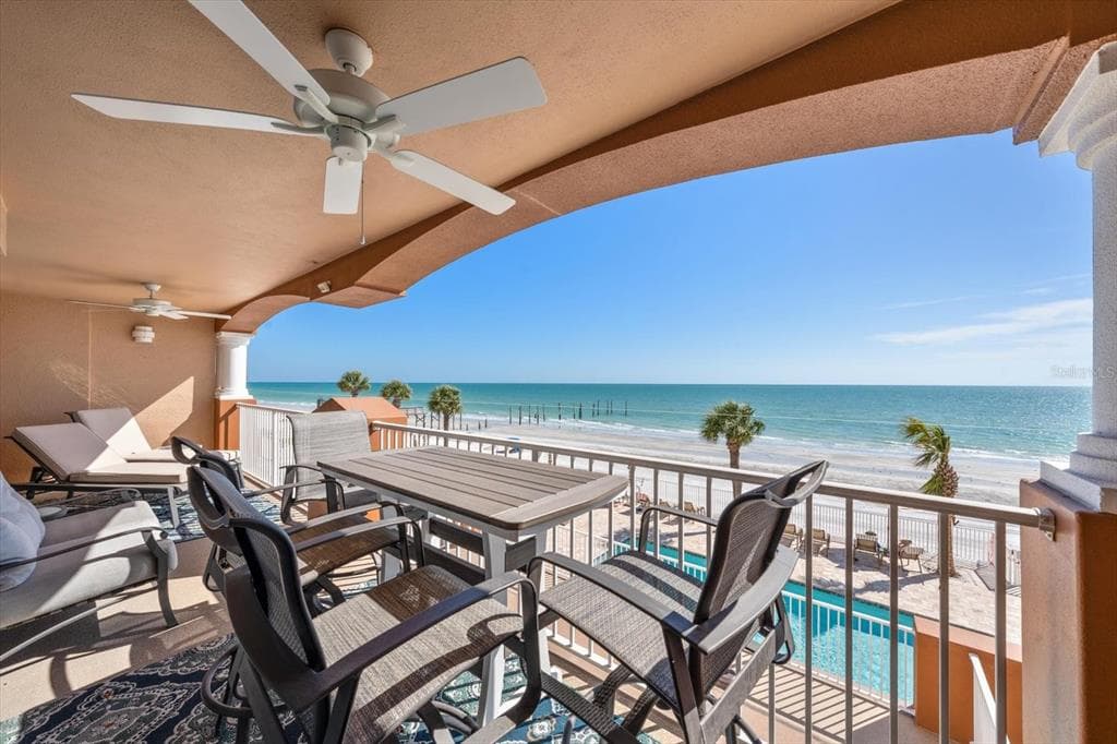 16326 GULF BOULEVARD 206 photo 6
