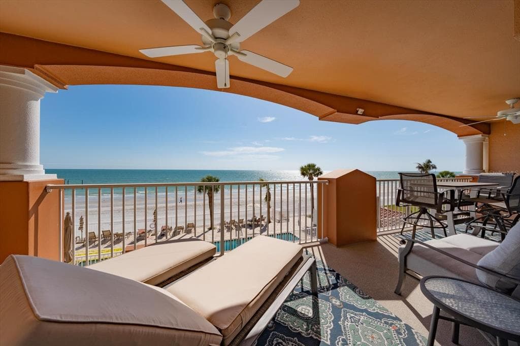 16326 GULF BOULEVARD 206 photo 1