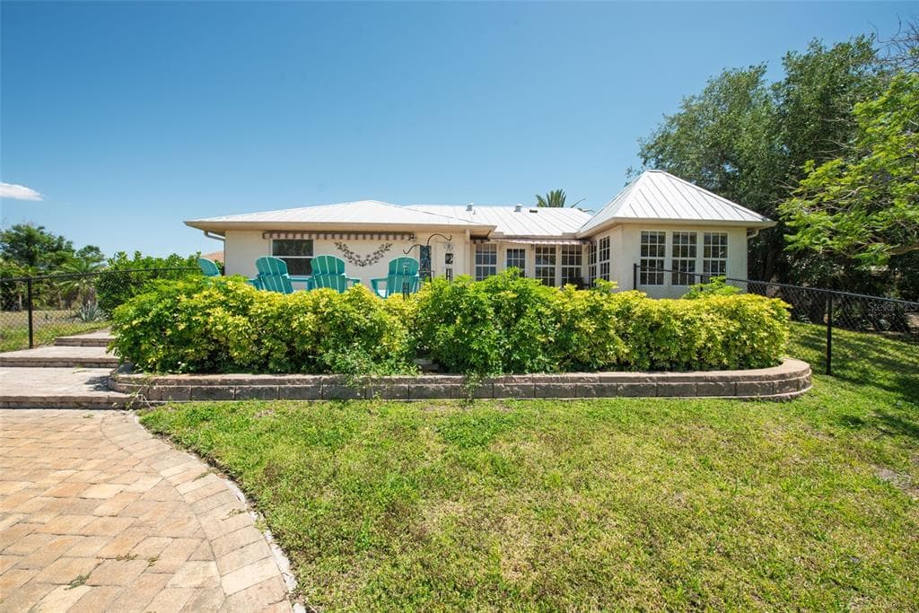 880 LEMON BAY DRIVE photo 23