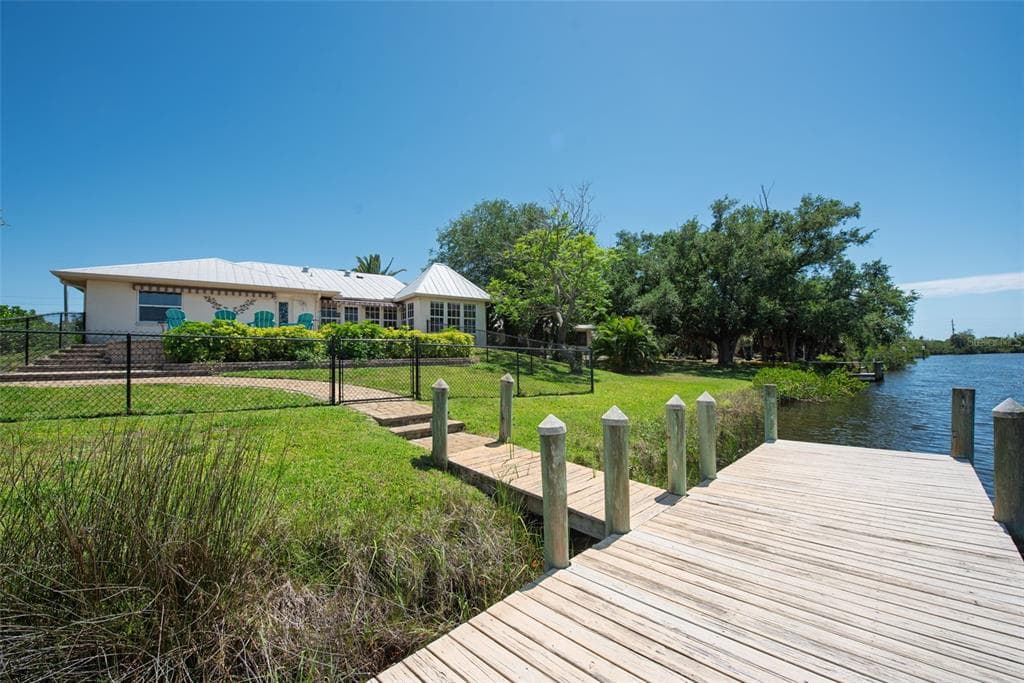 880 LEMON BAY DRIVE photo 7