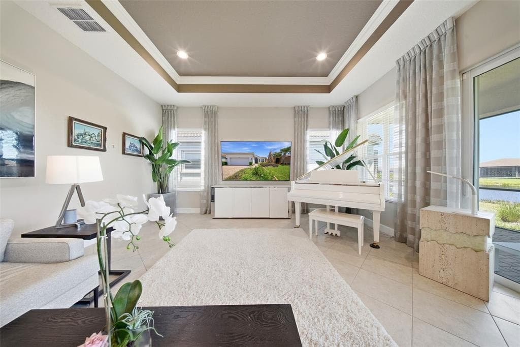 15528 CORONA DEL MAR DRIVE photo 12