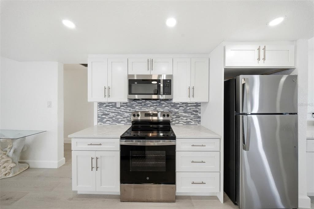 5040 GALLEON COURT photo 6