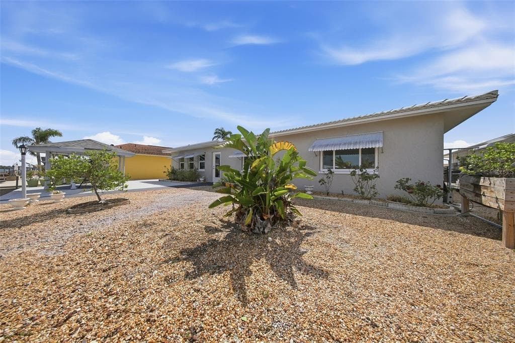 5040 GALLEON COURT photo 25