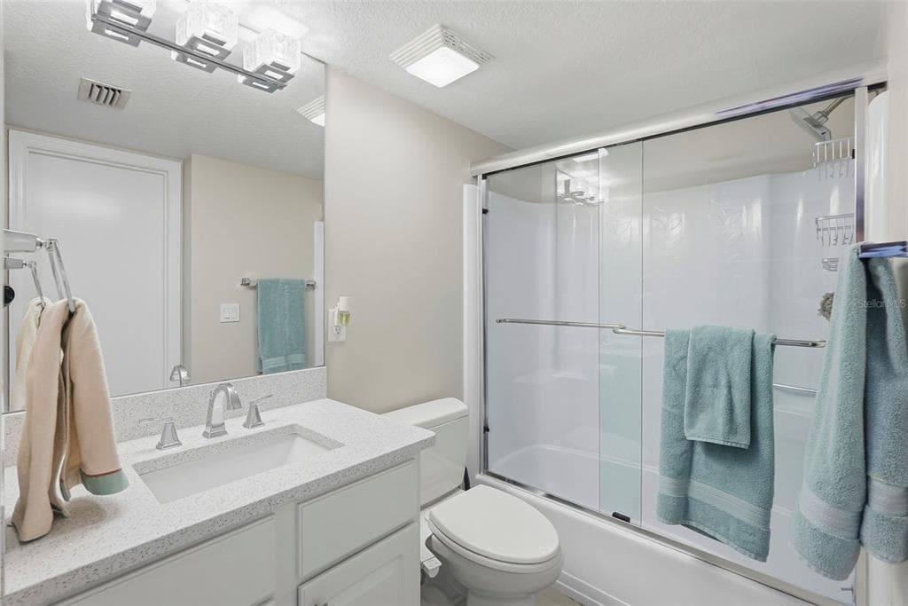 1100 PINELLAS BAYWAY S G2 photo 19