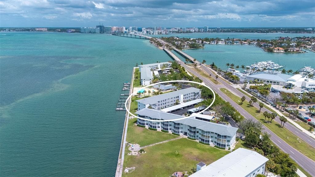 771 JOHN RINGLING BOULEVARD #5 2