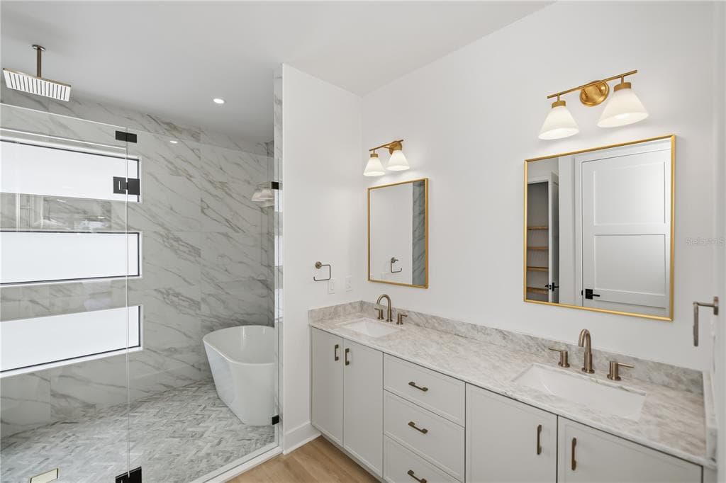 16692 LIGGETT CIRCLE photo 6