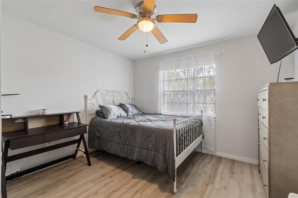 5440 LEAHY LANE photo 20