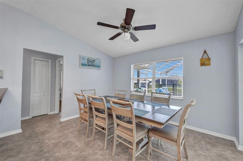 9582 ARSIPE CIRCLE photo 24