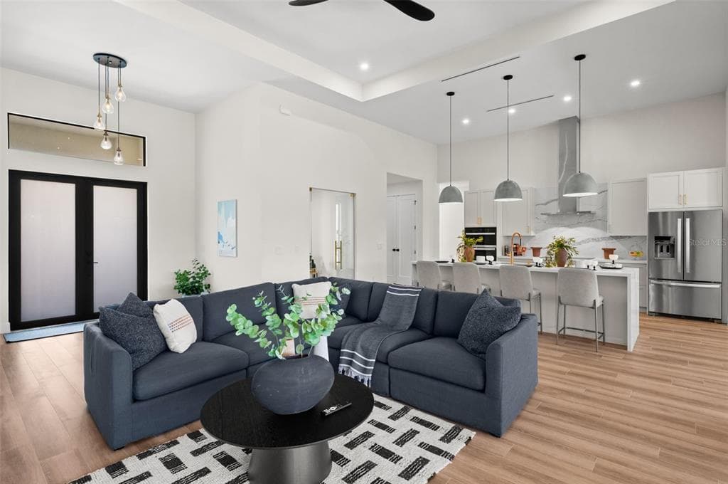 10522 RIVERSIDE ROAD photo 3
