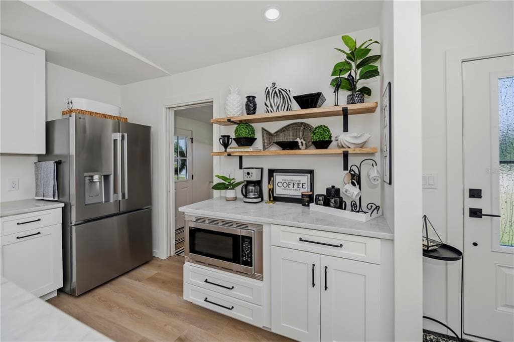 3404 LAKE VIEW BOULEVARD photo 16
