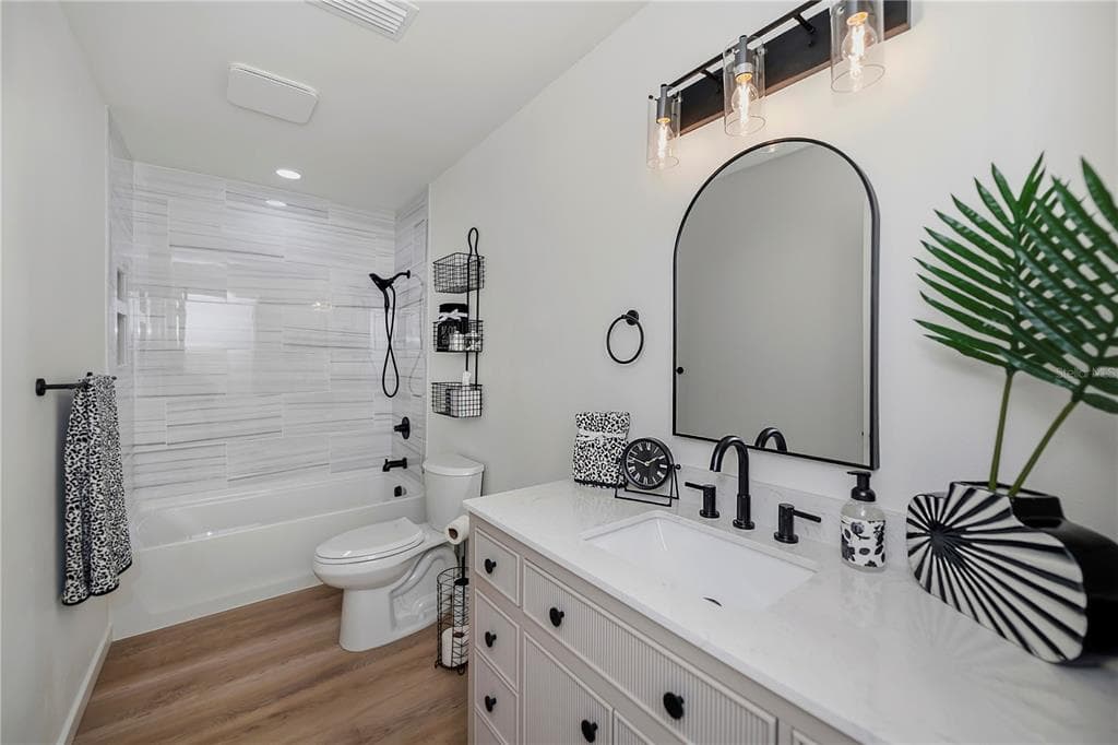 3404 LAKE VIEW BOULEVARD photo 25