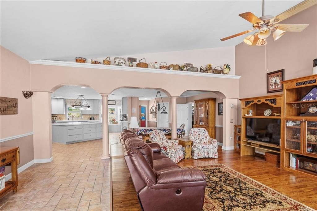 8386 AUSTIN ROAD photo 17