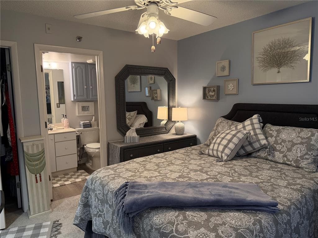 21405 OLEAN BOULEVARD 521 photo 9