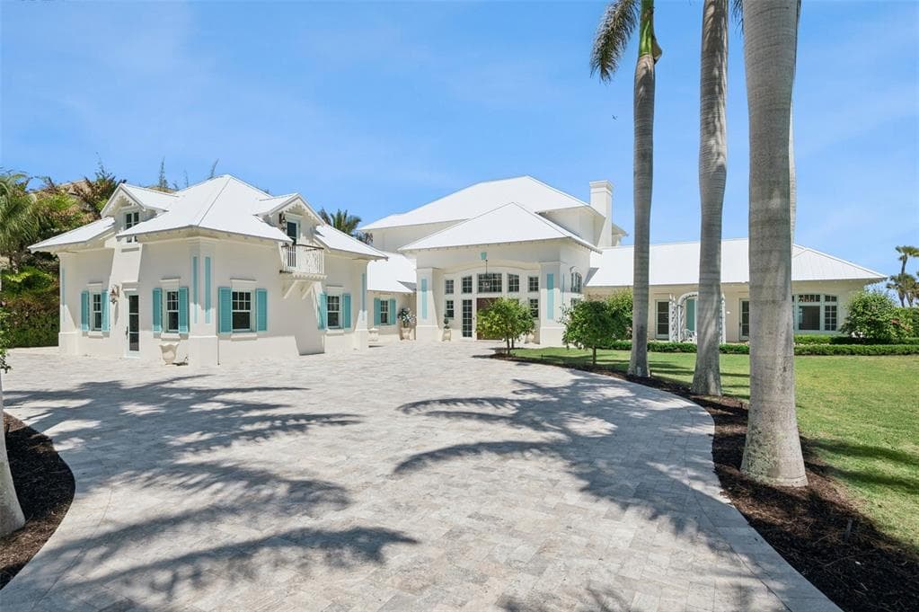 716 REEF ROAD photo 5