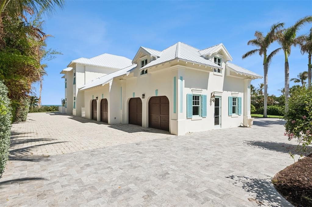 716 REEF ROAD photo 9