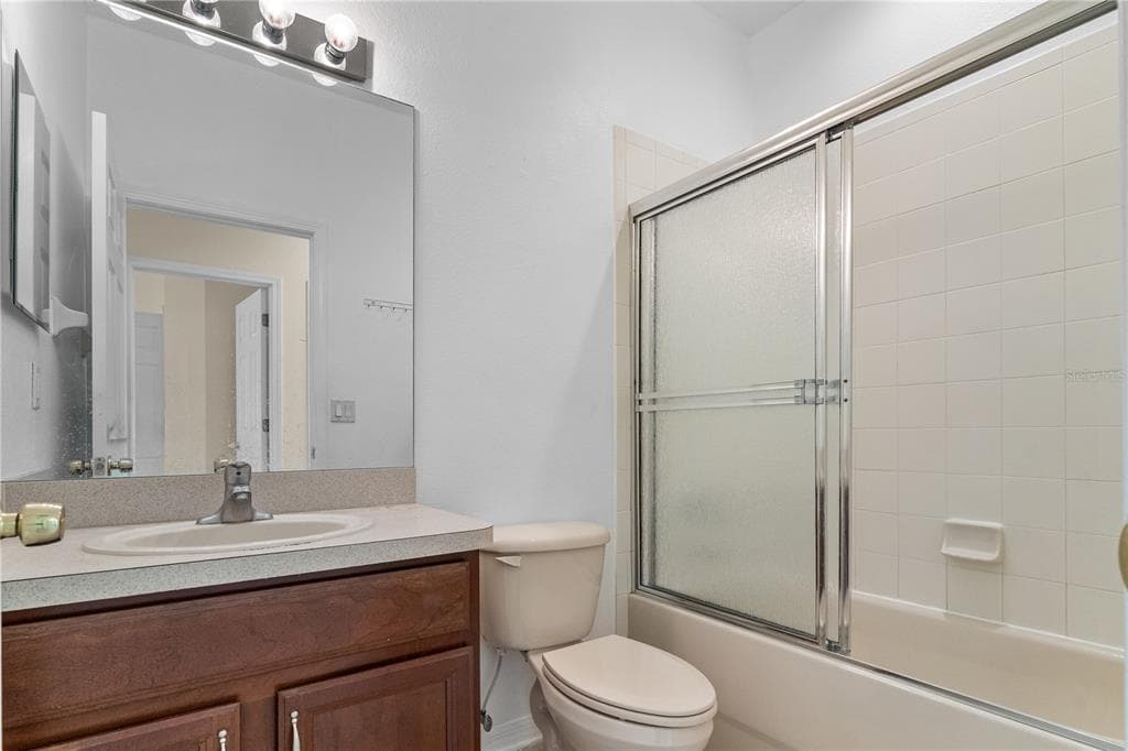 12631 CHENWOOD AVENUE photo 14