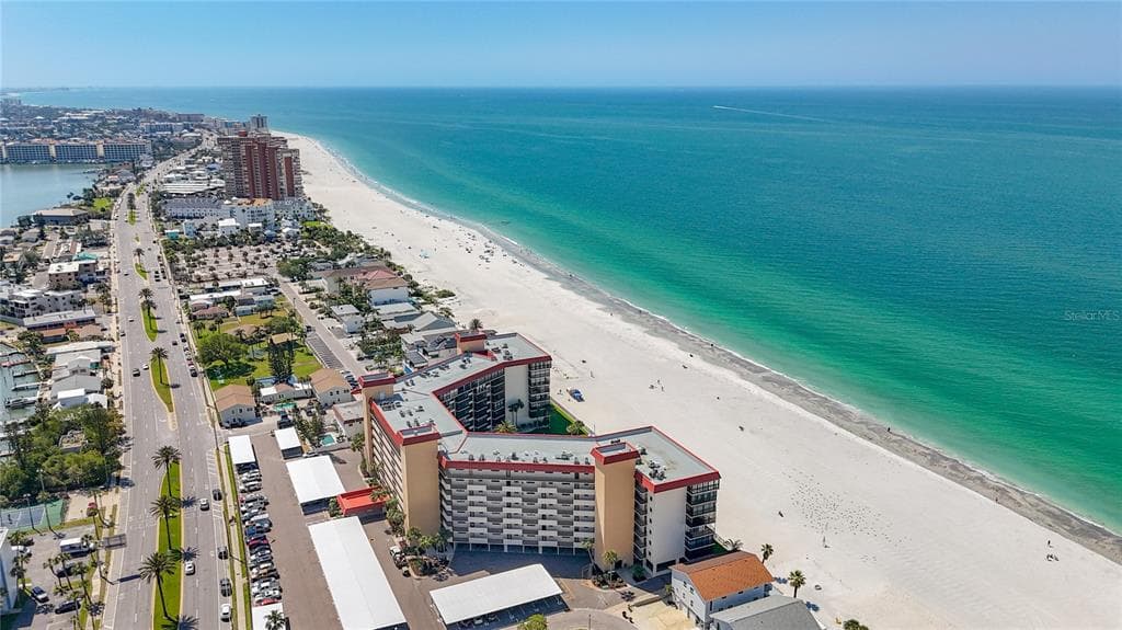 18304 GULF BOULEVARD 505 photo 13