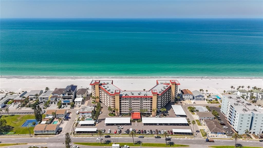 18304 GULF BOULEVARD 505 photo 14