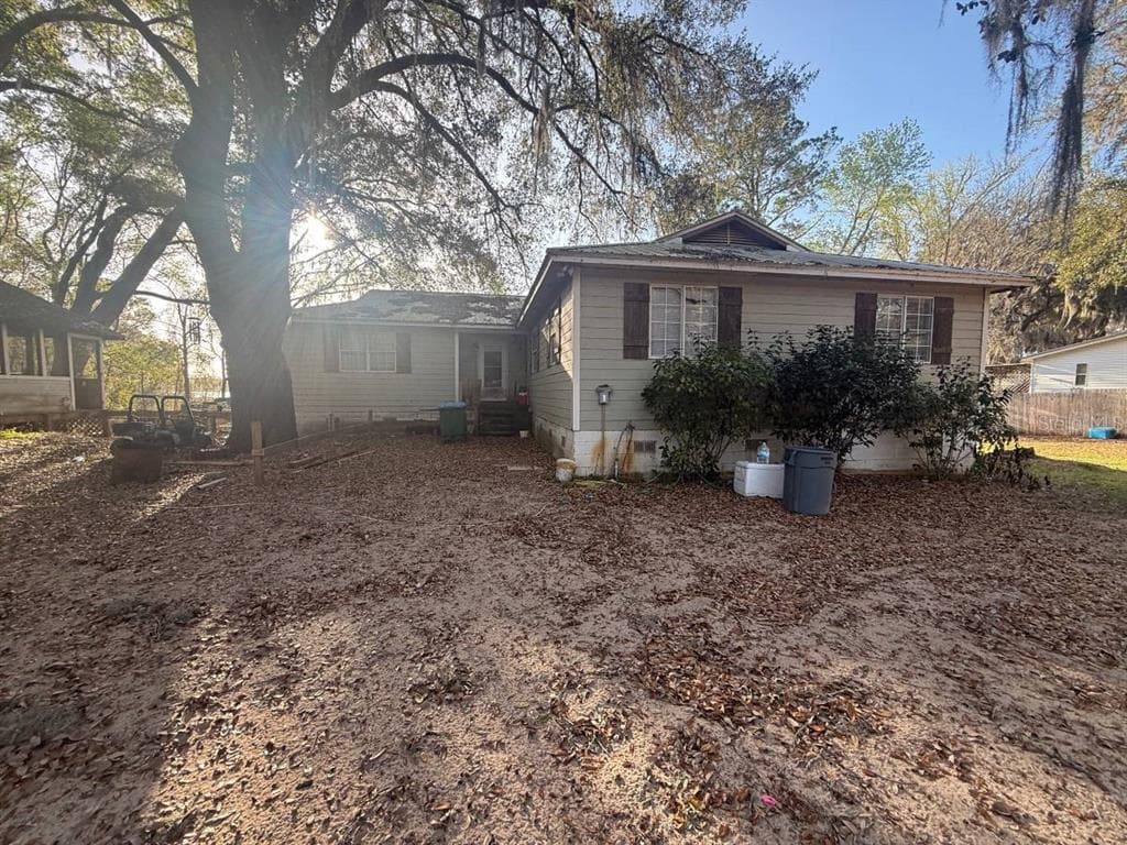 101 WALKER DRIVE photo 16