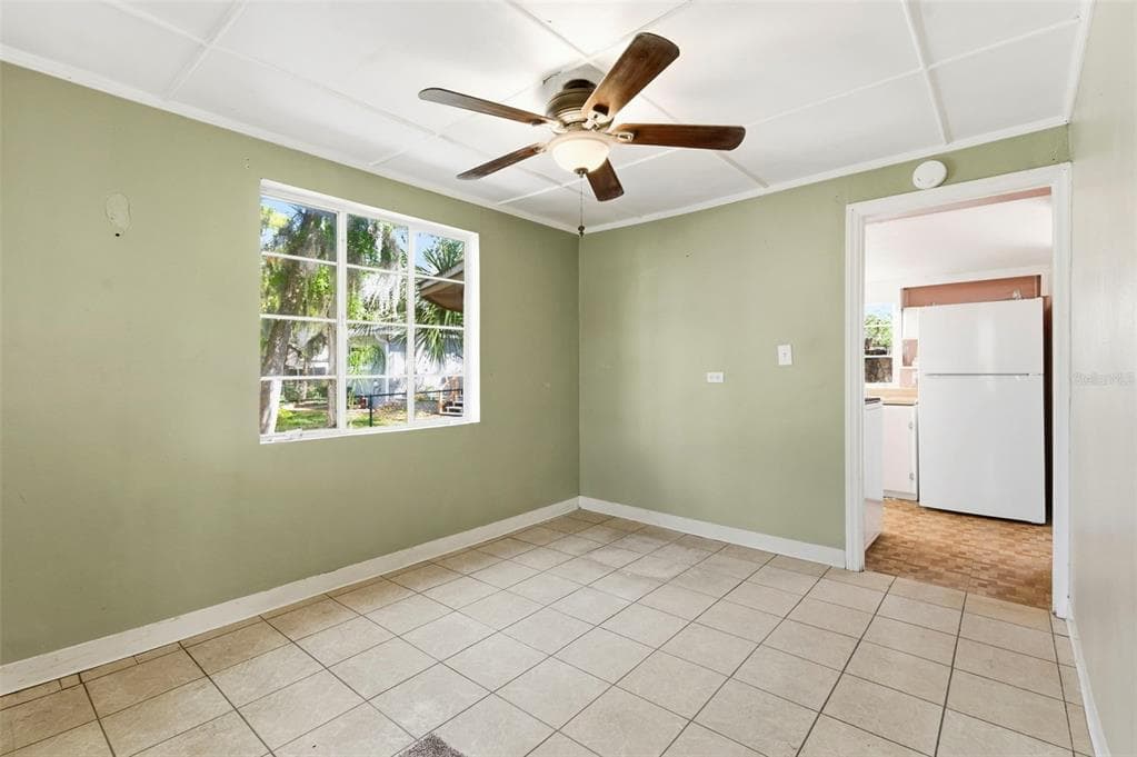 5651 MONROE STREET photo 17