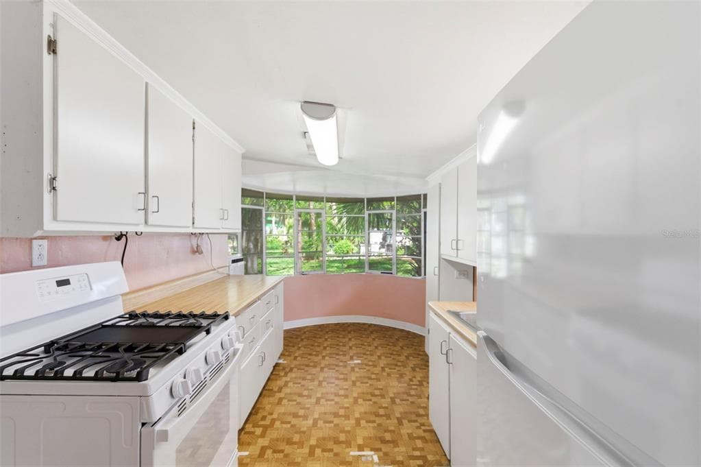 5651 MONROE STREET photo 19