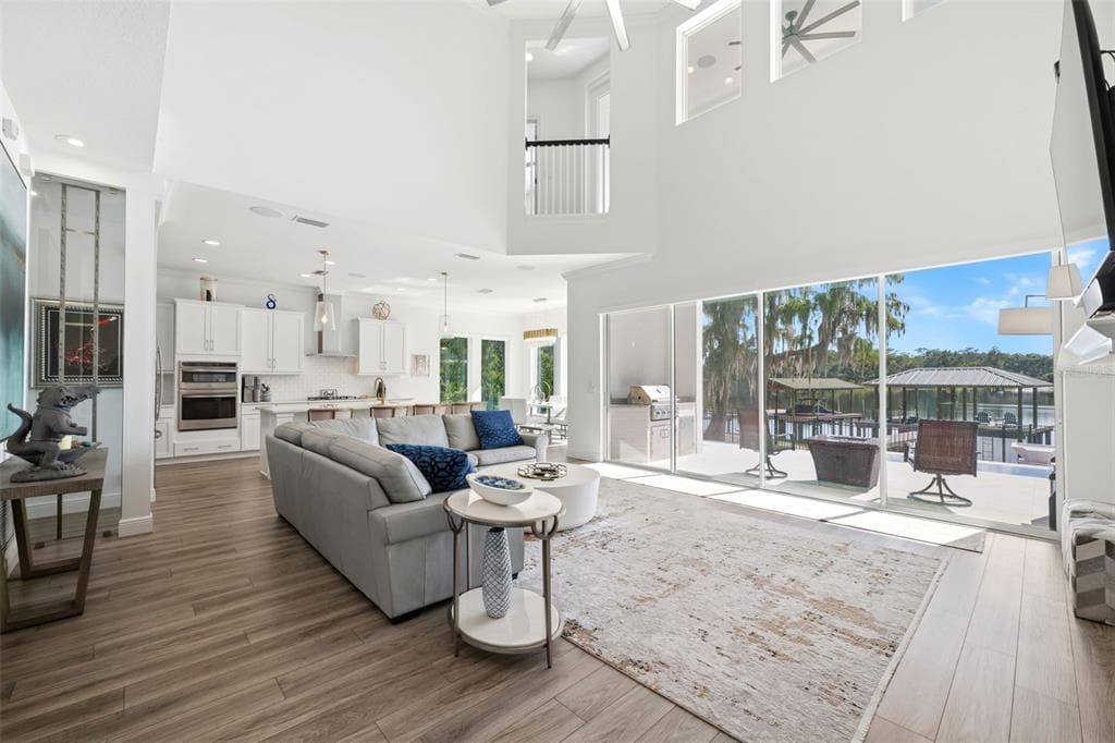 17104 CRAWLEY ROAD photo 9