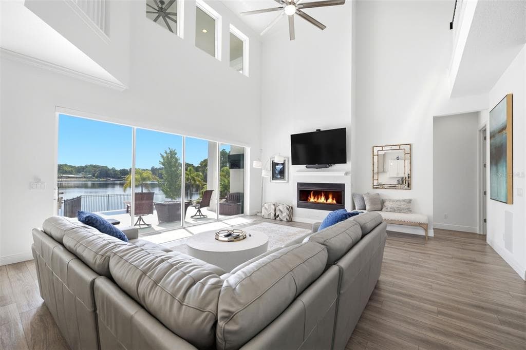 17104 CRAWLEY ROAD photo 10