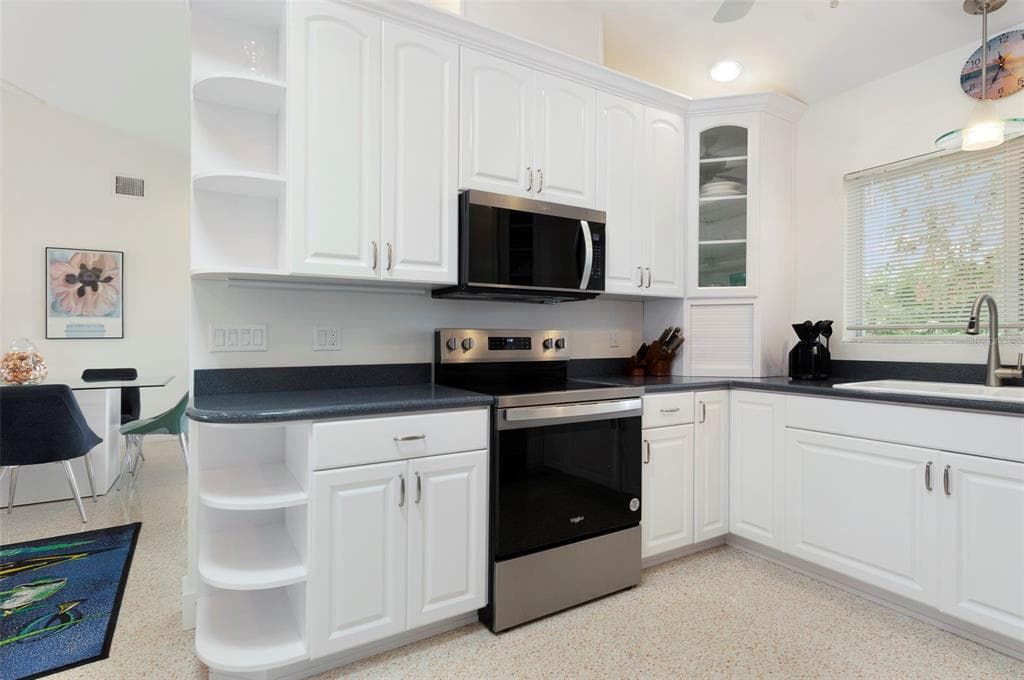 11855 4TH STREET E photo 8
