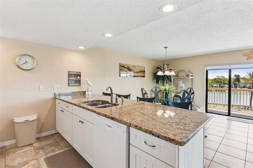 50 GULF BOULEVARD 301 photo 7