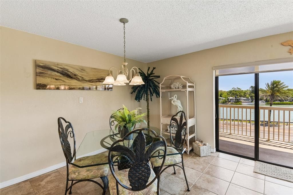 50 GULF BOULEVARD 301 photo 5