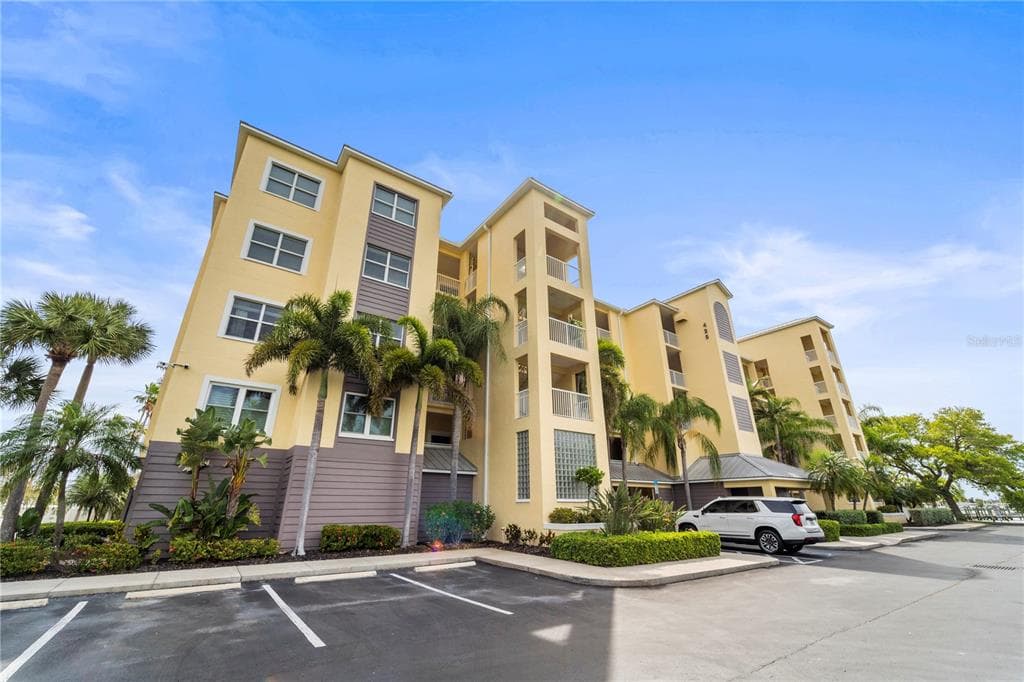 425 150TH AVENUE #2303 2
