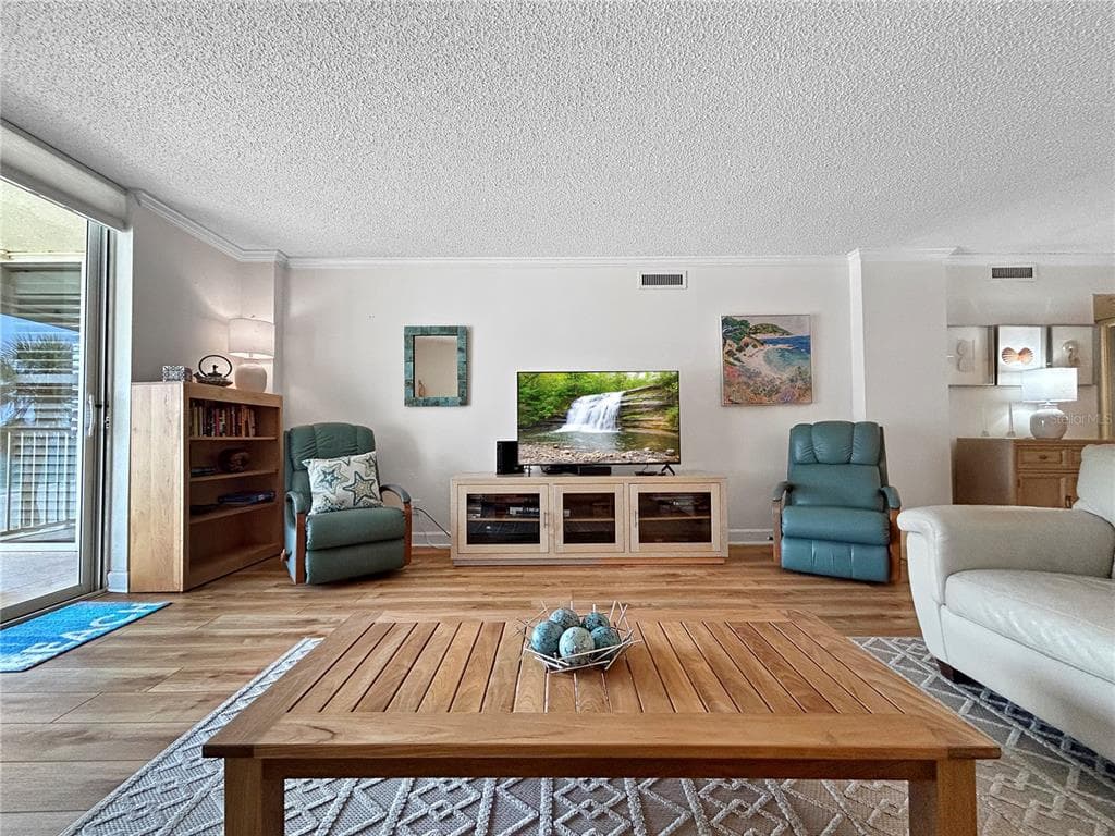 4325 GULF OF MEXICO DRIVE 305 photo 7